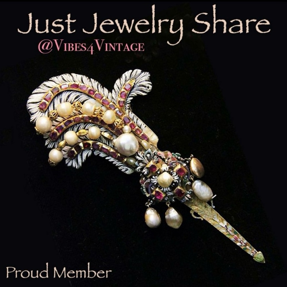 Vintage Jewelry Share Group Member. Pls go to @Vibes4Vintage ‼️DO NOT BUY‼️ - Picture 9 of 11